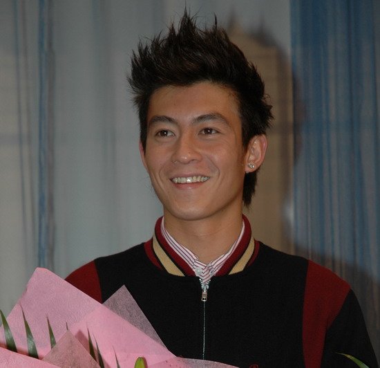 冠希168照片大全大图的简单介绍  第1张