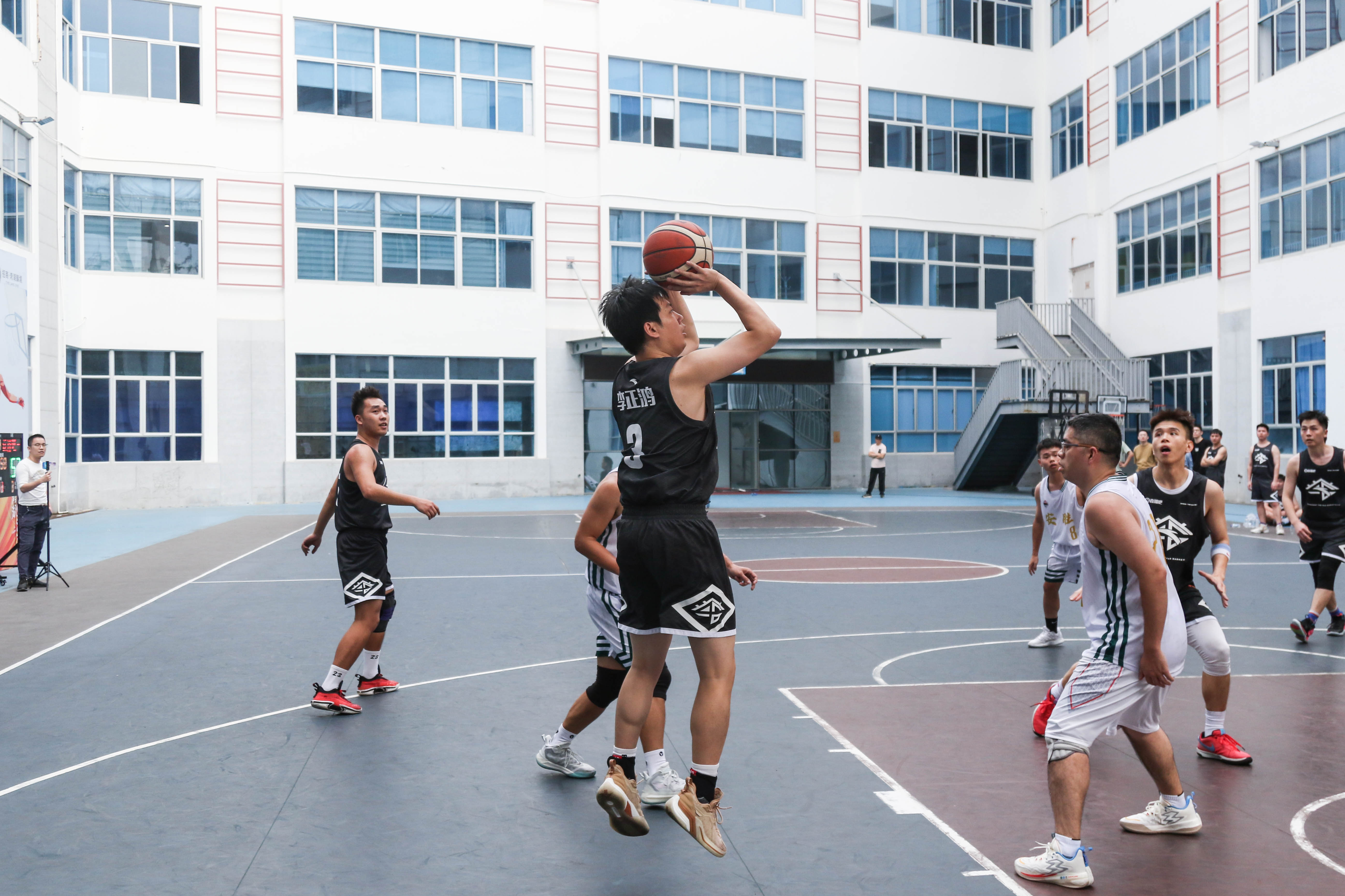 篮球直播吧免费观看_(篮球直播在线观看cctv5+)