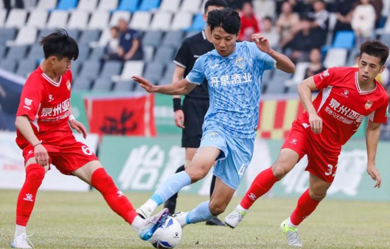 申花全队涨跌情况：刘诚宇杨皓宇上涨米内罗涨幅最大的简单介绍  第2张