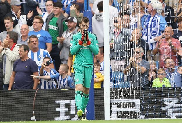 曼联热身赛被缅甸球员进球0-1爆冷输球引不满的简单介绍  第1张