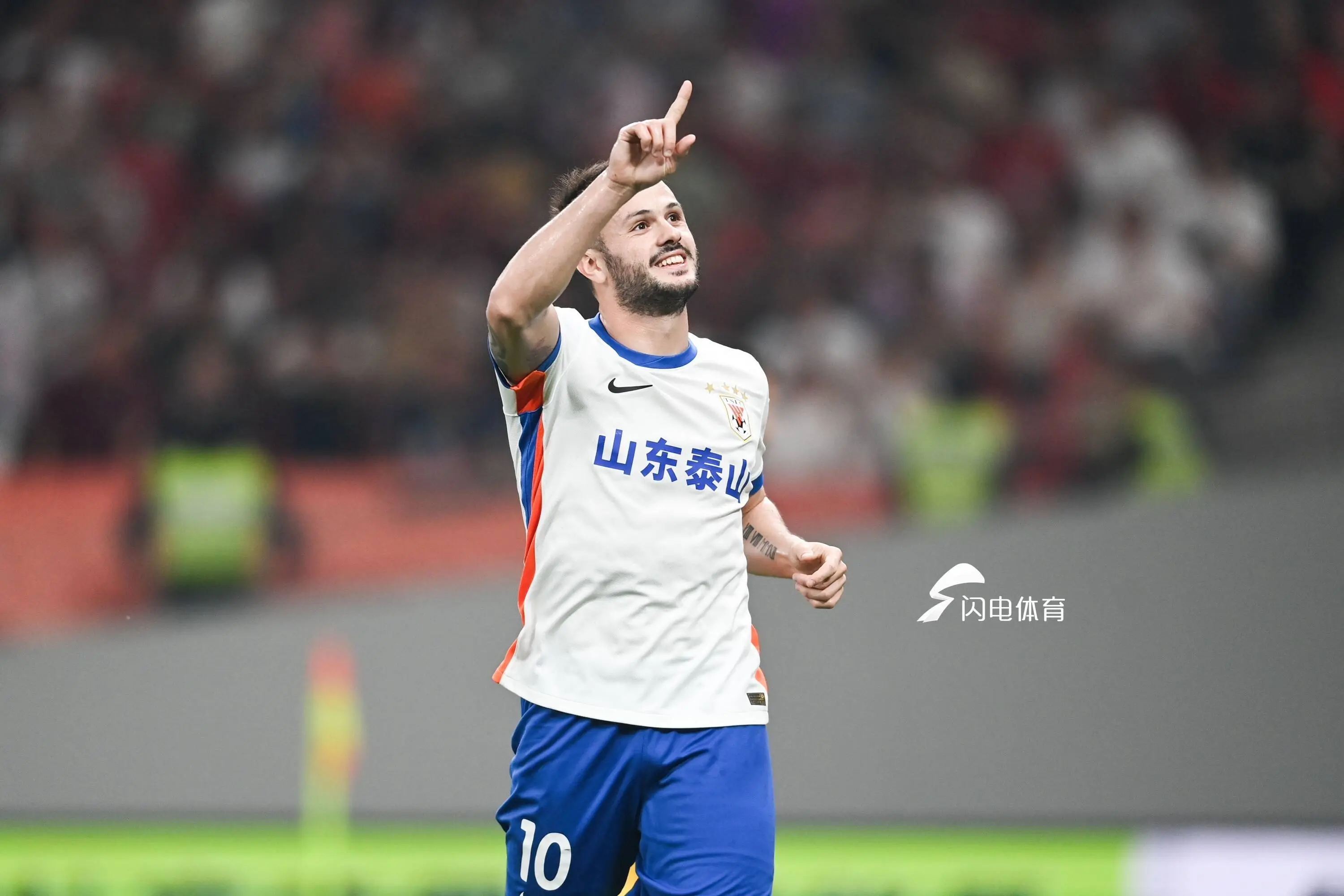 热刺有意拉克鲁瓦球员上赛季表现出色的简单介绍  第1张