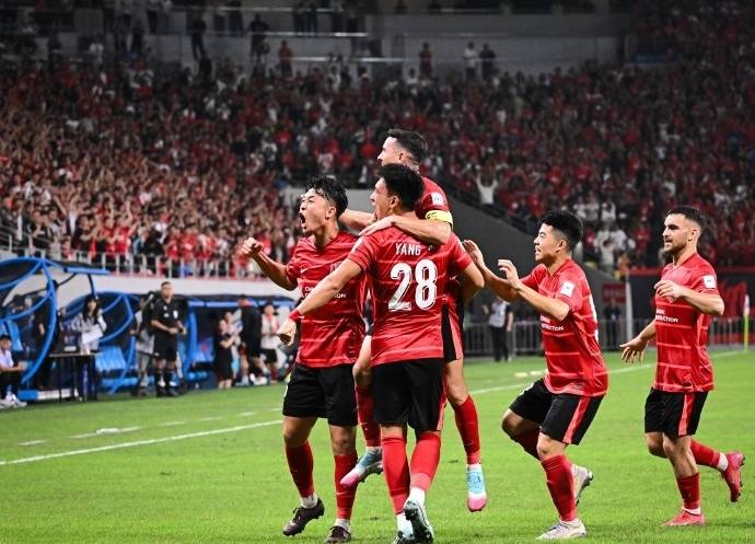 亚冠成都蓉城0-2柔佛新山阿里瓦斯、门德斯破门胡荷韬伤退的简单介绍 第2张 亚冠成都蓉城0-2柔佛新山阿里瓦斯、门德斯破门胡荷韬伤退的简单介绍 第2张