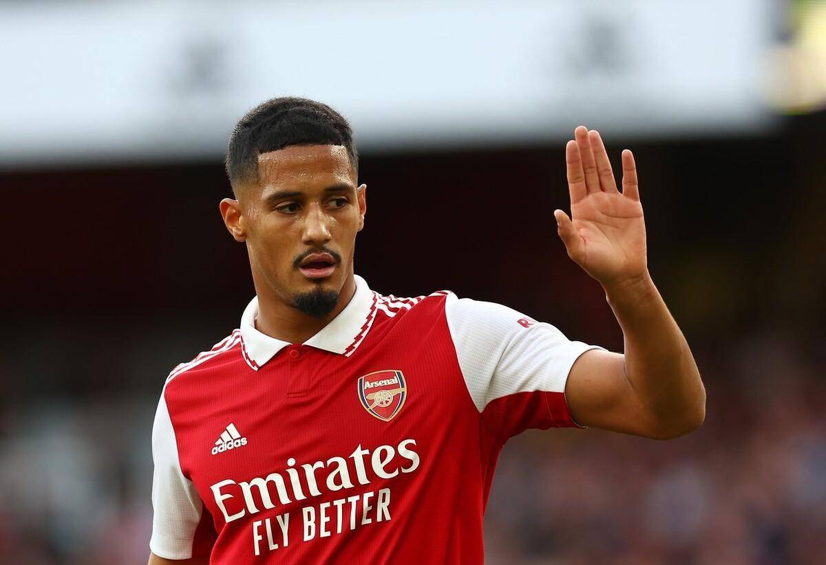 阿森纳即将与加布里埃尔达成续约球员与球队预计续约3年