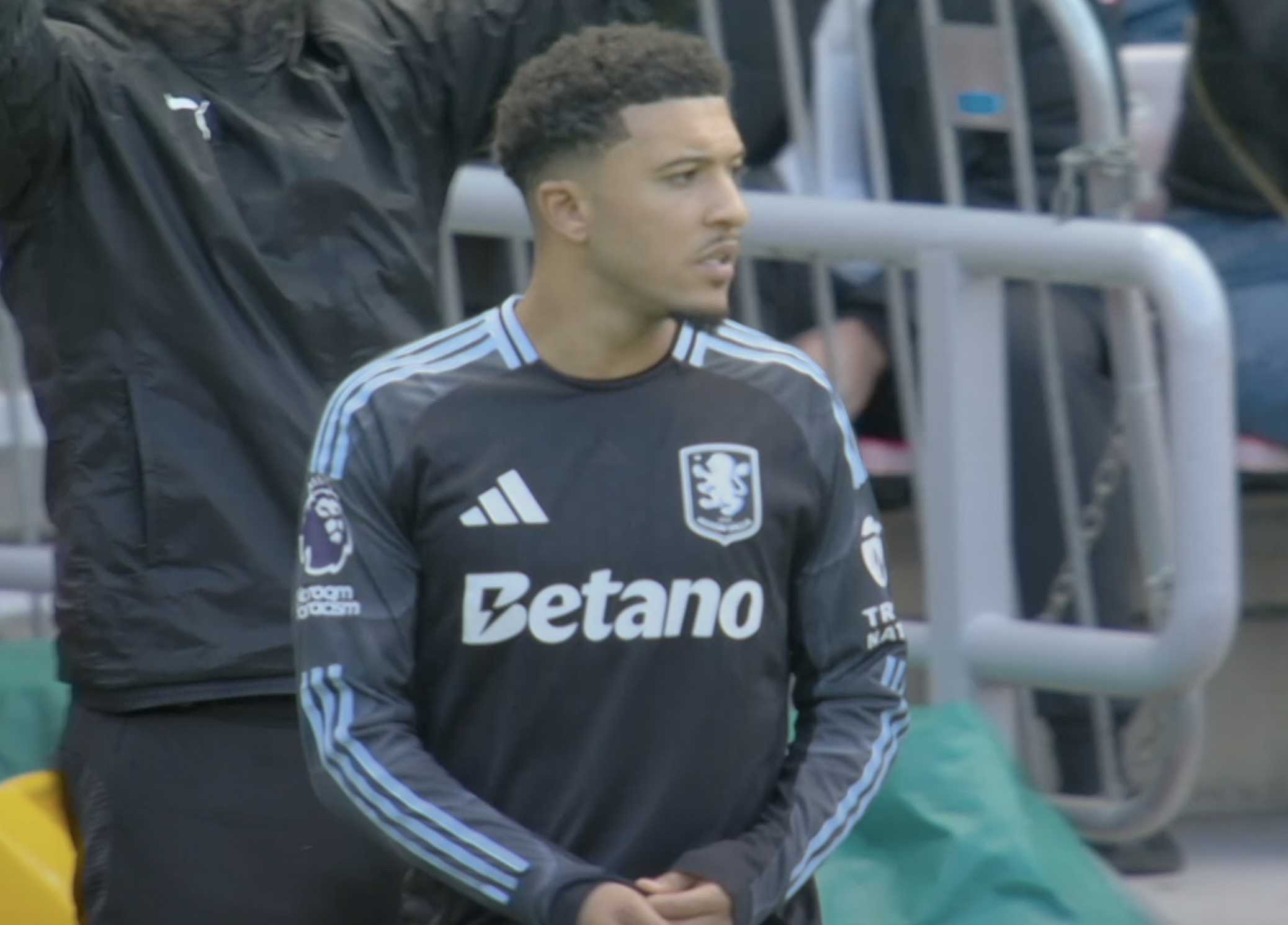 关于巴萨只愿意租借拉什福德曼联4000玩要价遭拒的信息  第1张