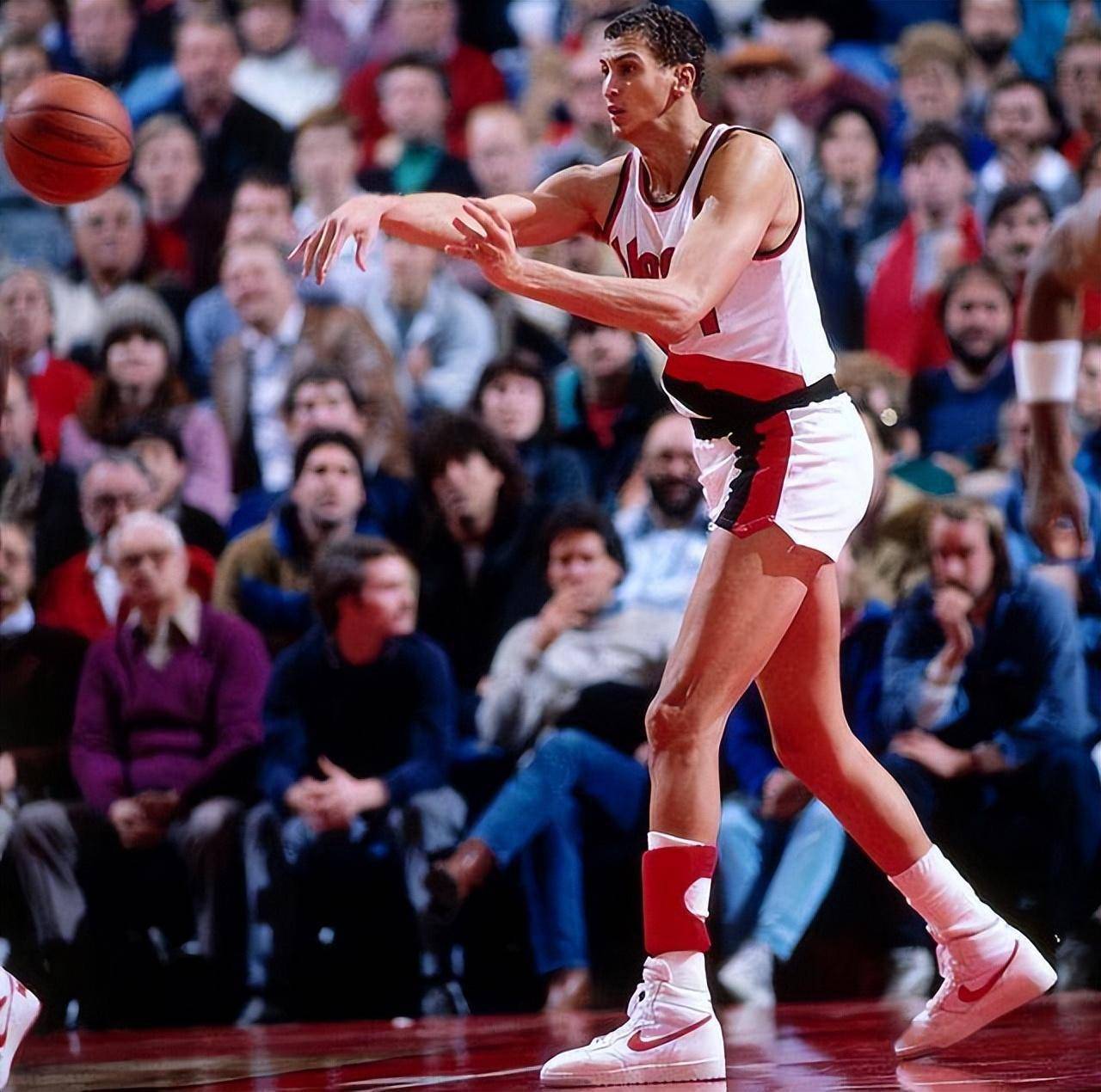 NCAA:佐治亚州立VS萨姆福德学院的简单介绍  第2张