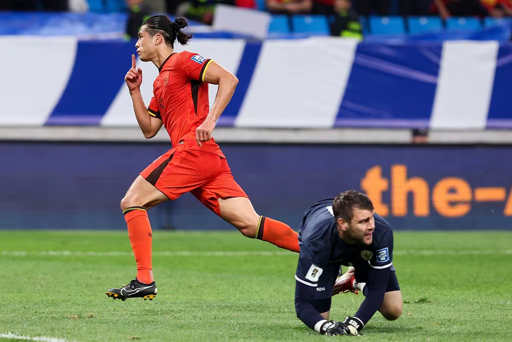 瑞士甲女：FC纹影女足VS伊韦尔东女足的简单介绍