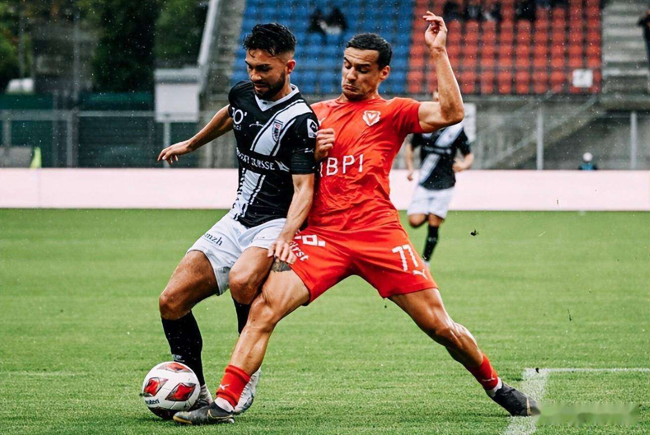 瑞士甲女：FC纹影女足VS伊韦尔东女足的简单介绍