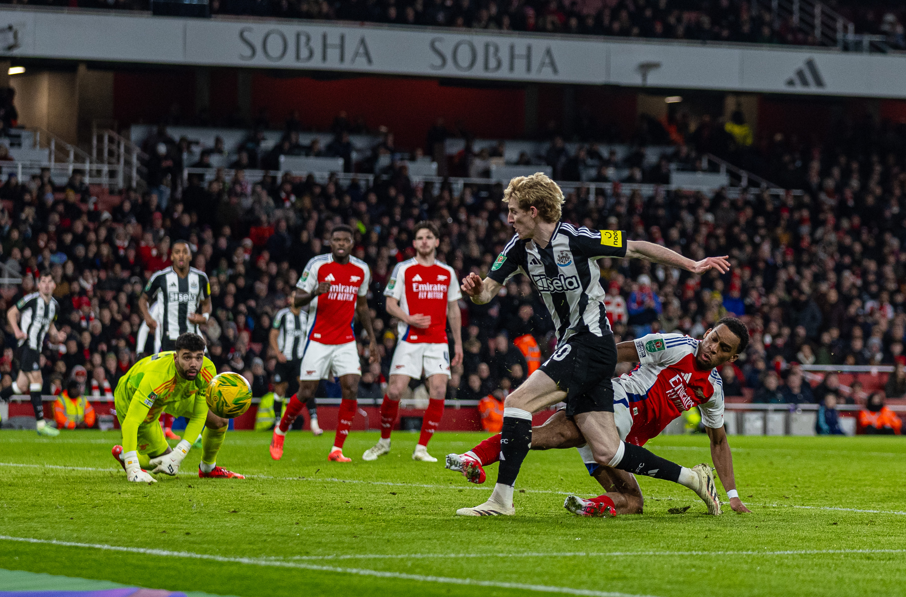 阿森纳在和队内多名核心球员谈续约枪手将留住主力作为关键任务的简单介绍  第2张