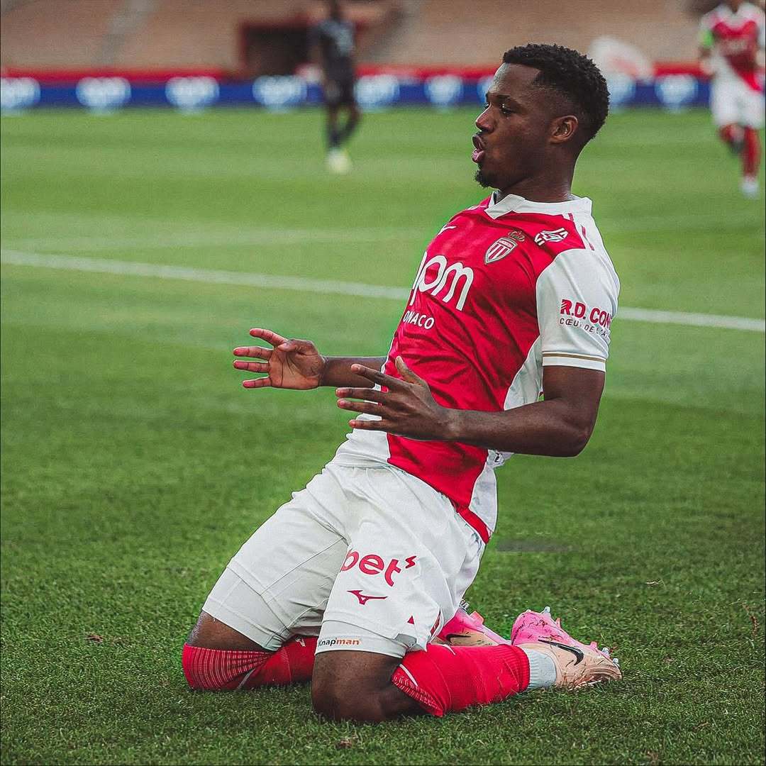 法蒂离队已成定局球员不在巴萨计划之中但摩纳哥仍对其敞开大门的简单介绍