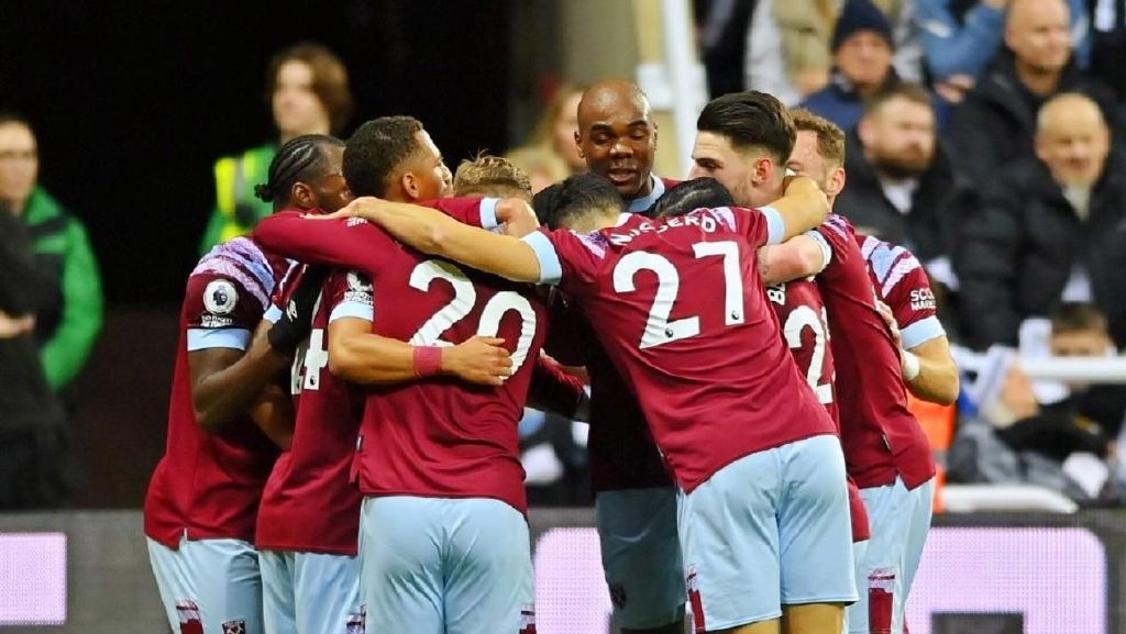 关于西汉姆联VS狼队抢分关键战免费在线观赛平台的信息  第1张