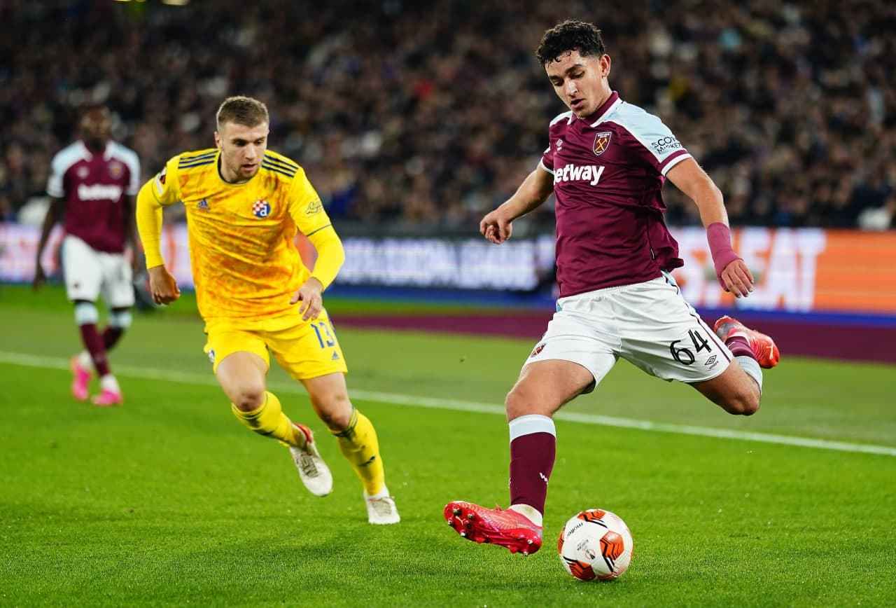 关于西汉姆联VS狼队抢分关键战免费在线观赛平台的信息  第2张