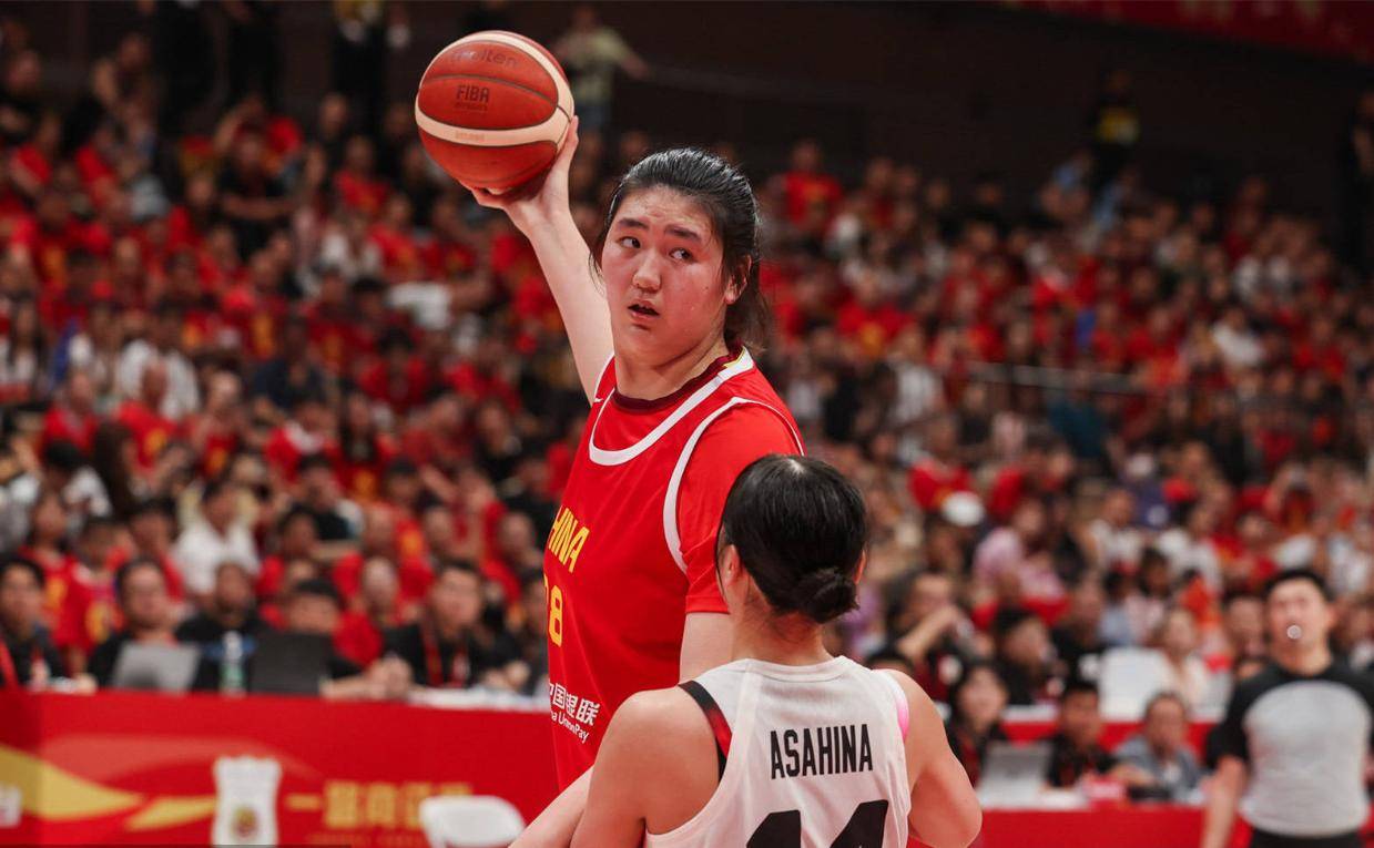 中国女篮亚洲杯12人名单出炉杨舒予领衔张子宇在列的简单介绍 第2张 中国女篮亚洲杯12人名单出炉杨舒予领衔张子宇在列的简单介绍 第2张