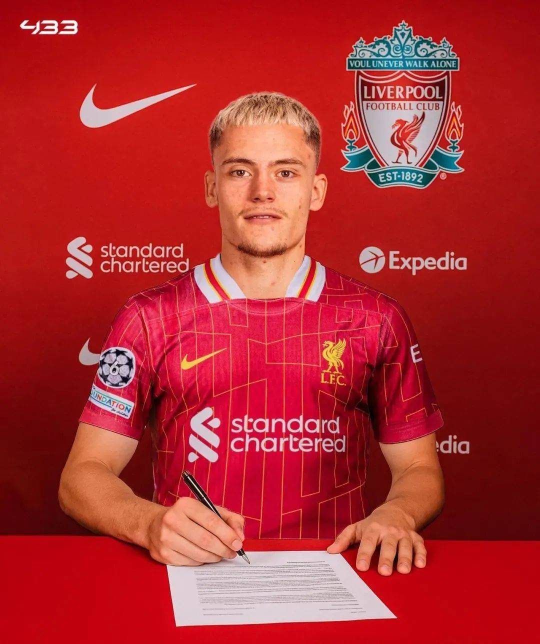 包含维尔茨希望在利物浦穿10号红军积极推动球员转会的词条