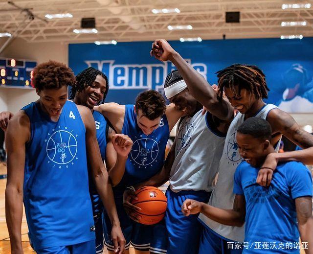 NCAA:佛罗里达州立大学VS加州贝克斯菲尔德的简单介绍  第2张