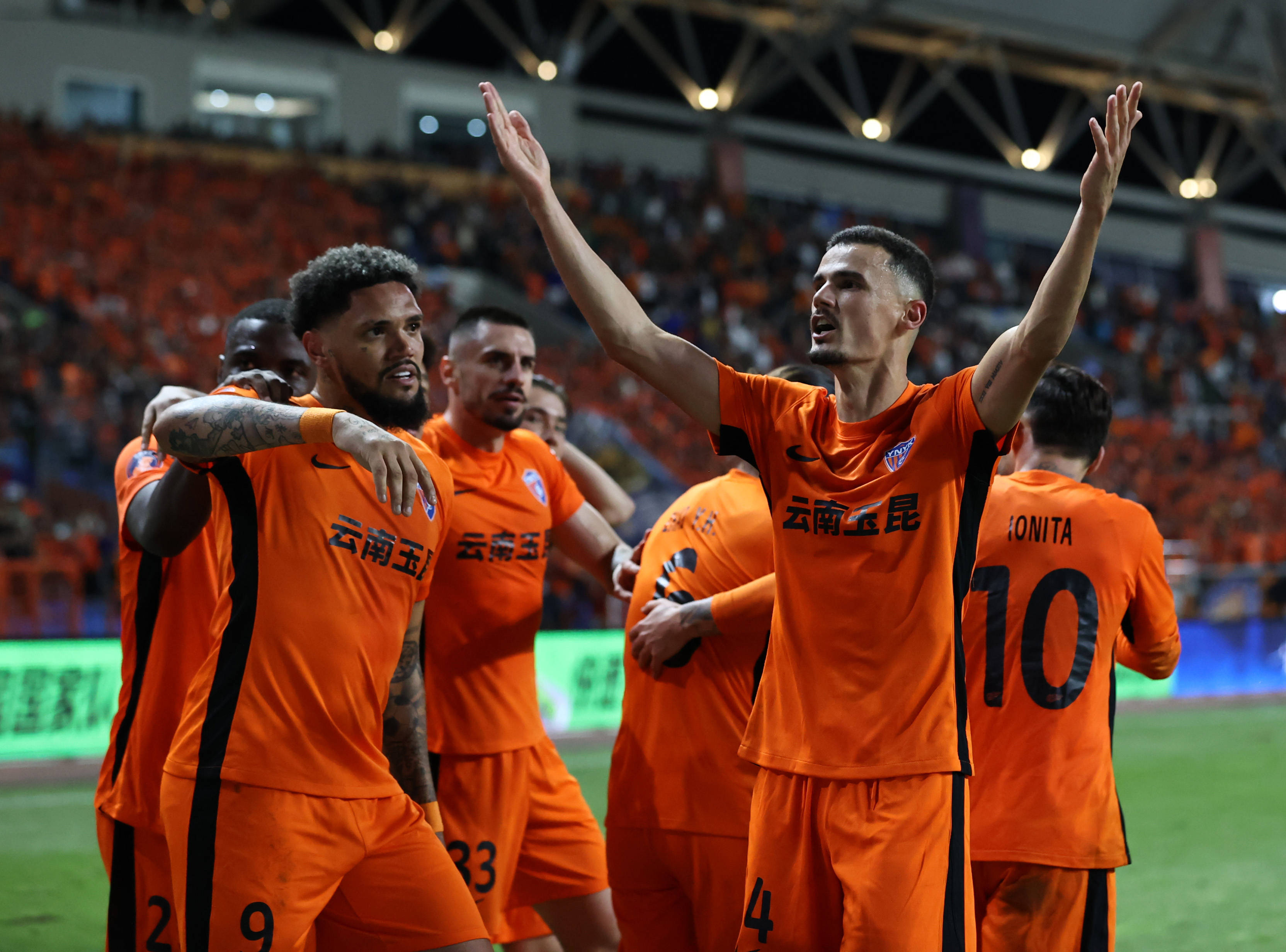 关于中超云南玉昆2-1武汉三镇罗竞破门韩子龙替补建功的信息  第2张