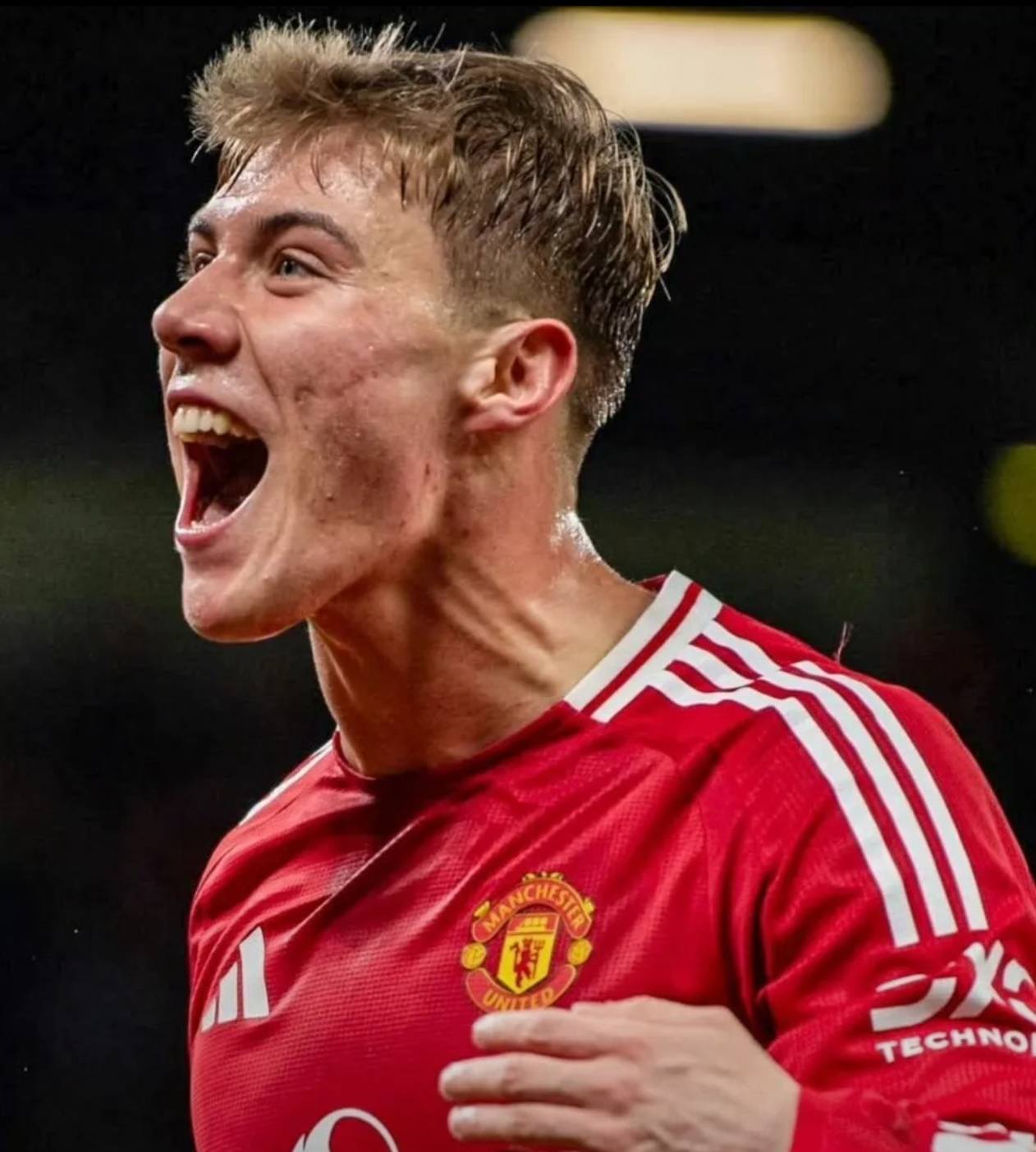 都灵接近签下那不勒斯前锋小西蒙尼交易进入最后阶段的简单介绍  第2张