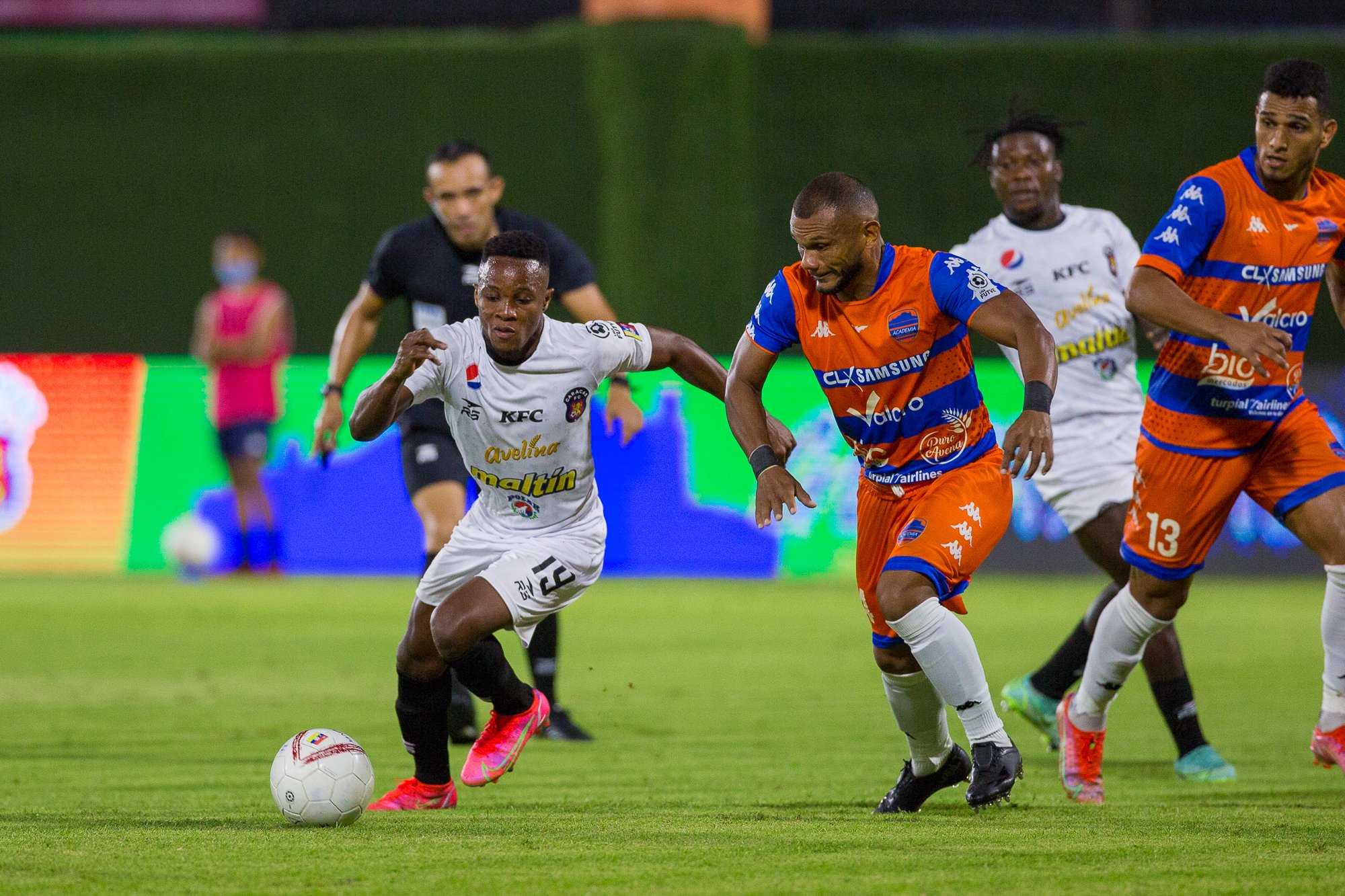 包含西协丙10组：卡斯蒂列哈VS中央竞技的词条  第2张