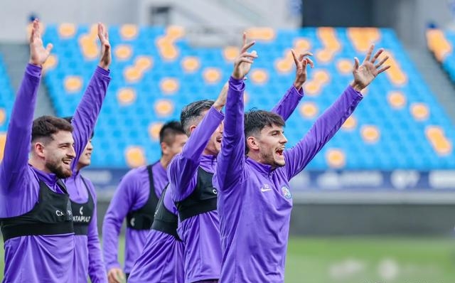 津门虎今日正式收队备战申花津门虎重返奥体迎战申花的简单介绍  第2张