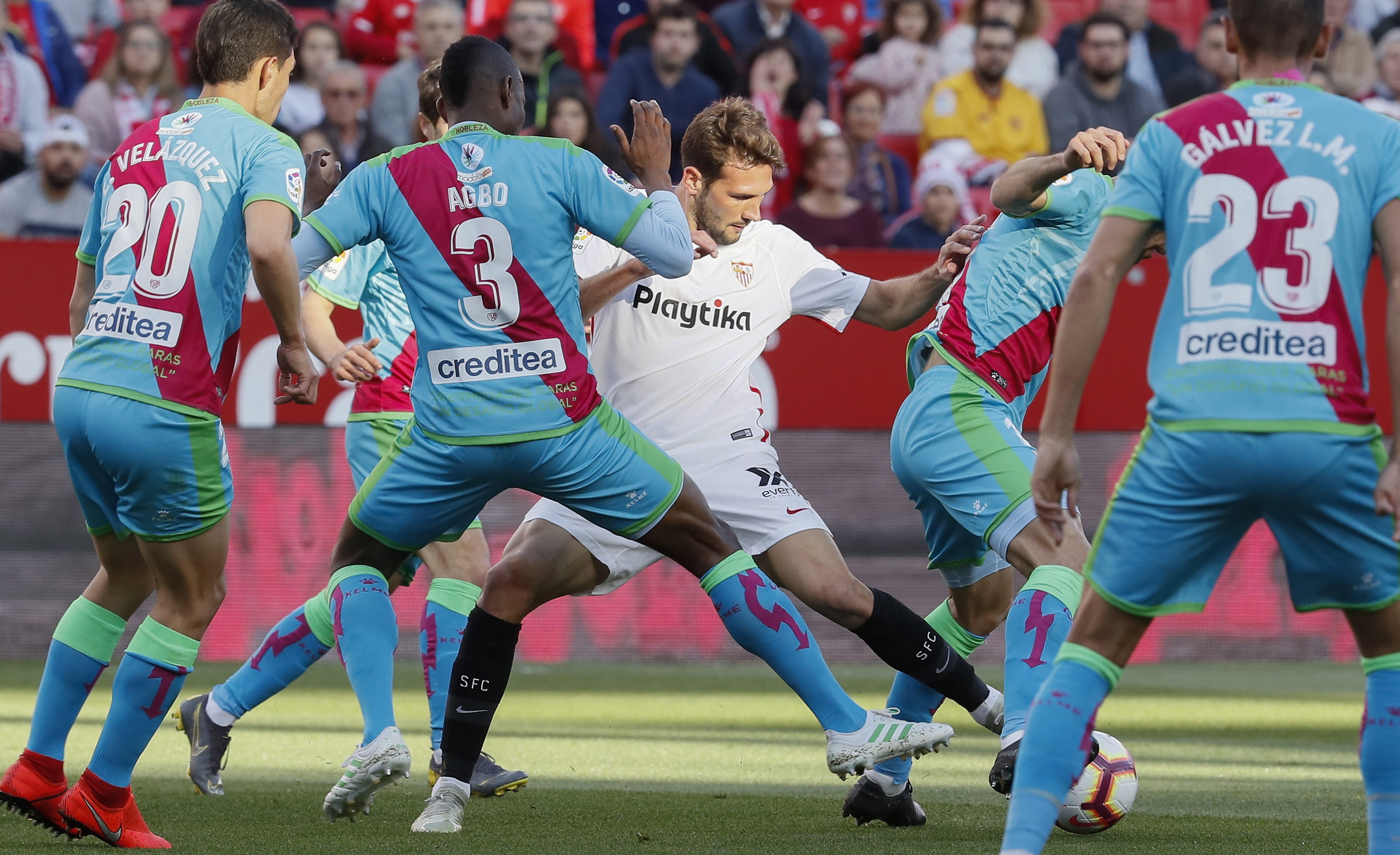 西甲:西班牙人VS塞维利亚 第1张 西甲:西班牙人VS塞维利亚 第1张