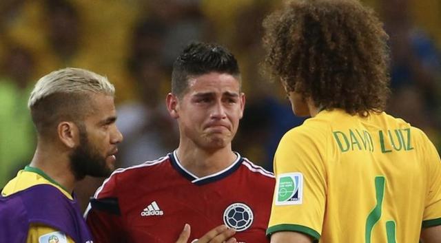 包含J罗荣膺南美世预赛助攻王送出7次助攻的词条  第2张