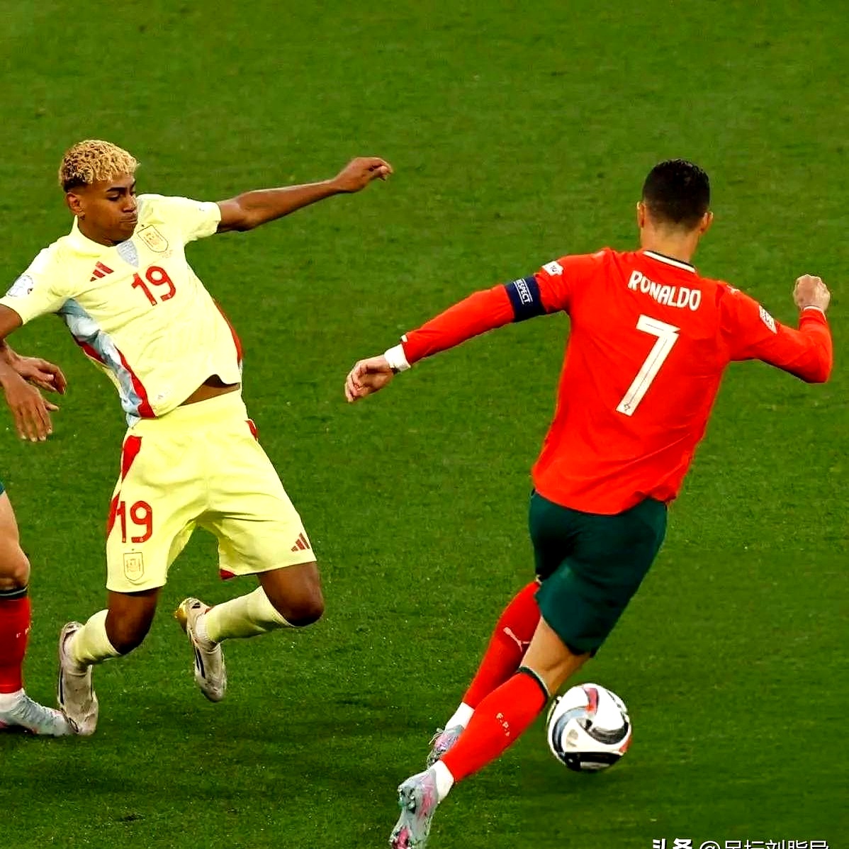 包含曝利雅得胜利欲引进迪亚斯取代或将离队的C罗的词条  第2张