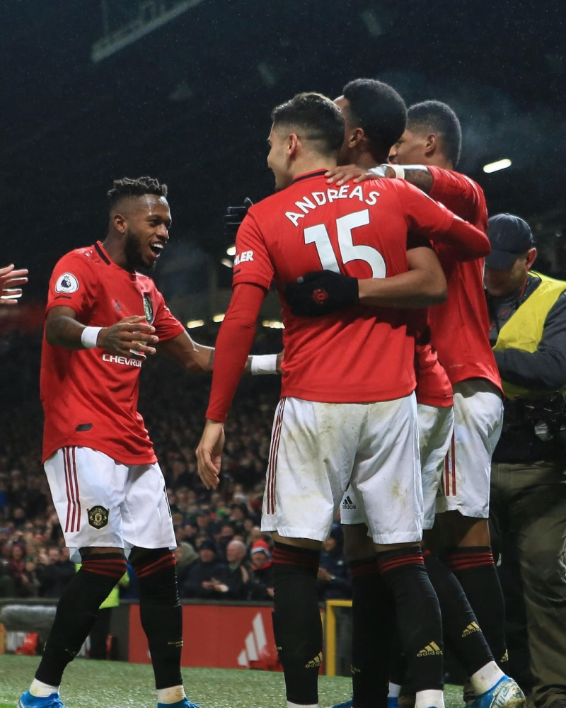 外媒为曼联中场引援支招推荐斯图加特的蒂勒的简单介绍 第2张 外媒为曼联中场引援支招推荐斯图加特的蒂勒的简单介绍 第2张