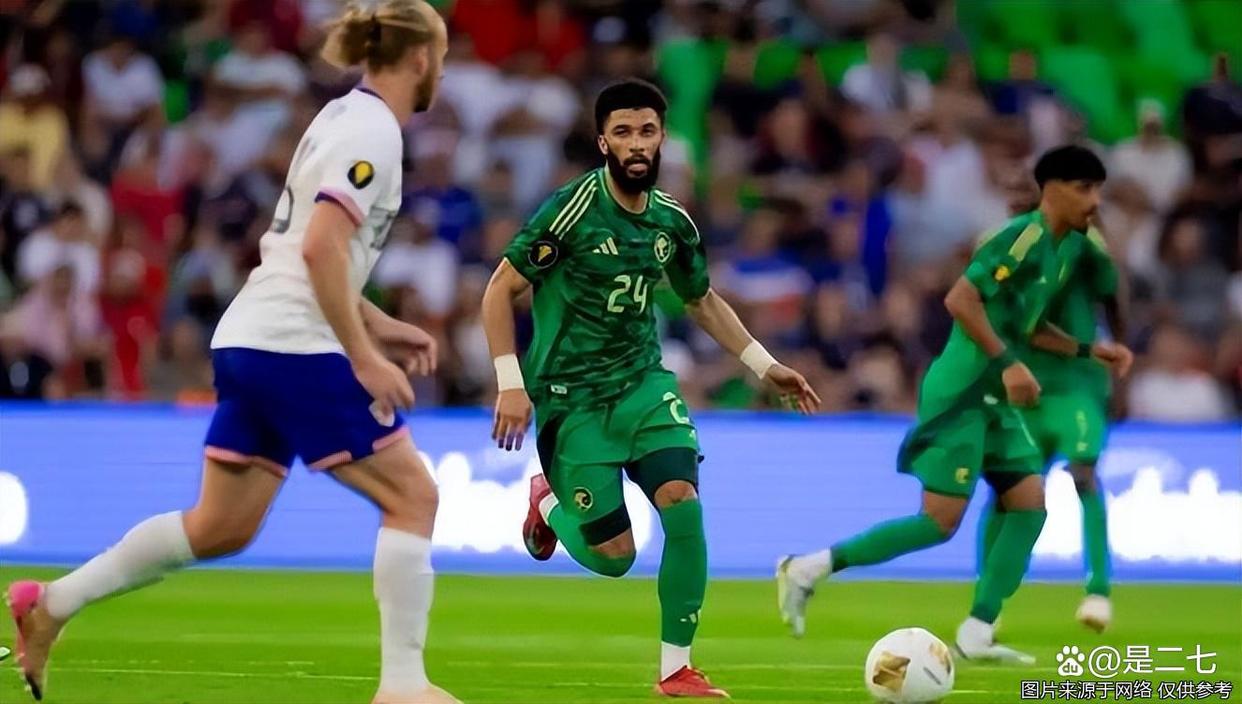 包含金杯赛沙特VS美国比分预测美国暂时领跑的词条