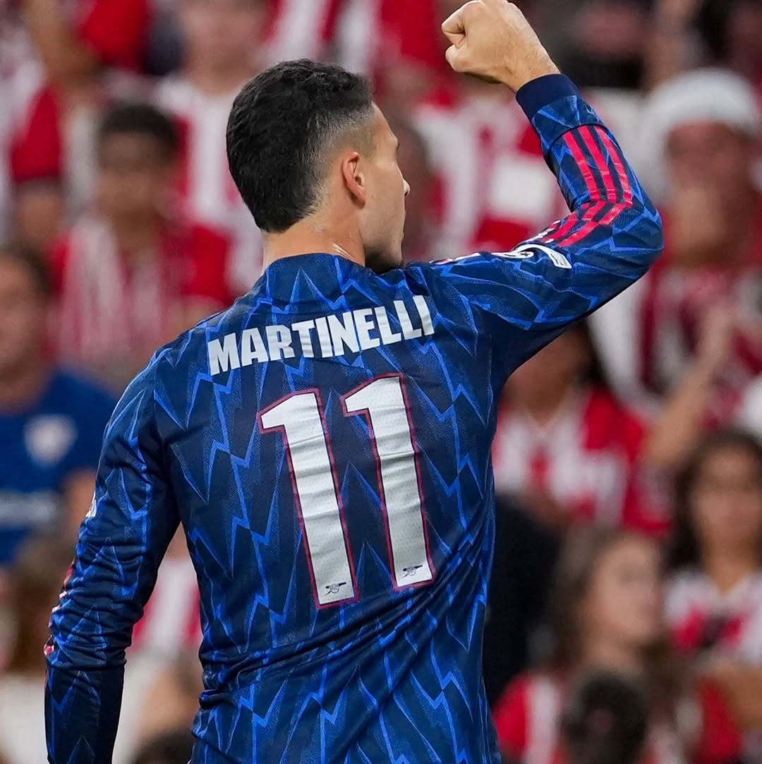 包含马丁内利专注于阿森纳生涯球员此前与沙特联赛球队有传闻的词条