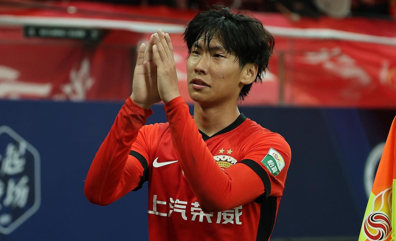 媒体：国足东亚杯力争不垫底久尔杰维奇率队出战的简单介绍