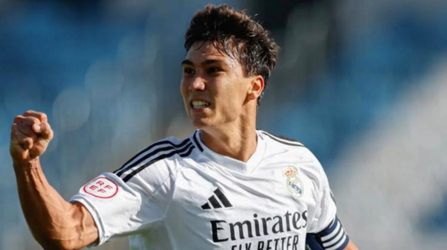 罗德里戈预计留在皇马球员与球队新主教练阿隆索进行交流的简单介绍  第1张