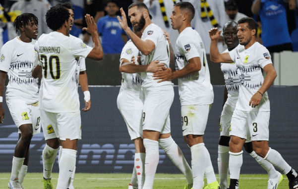 包含亚冠精英赛鲁萨法警察VS吉达联合预测分组至今两场双方都没取胜的词条