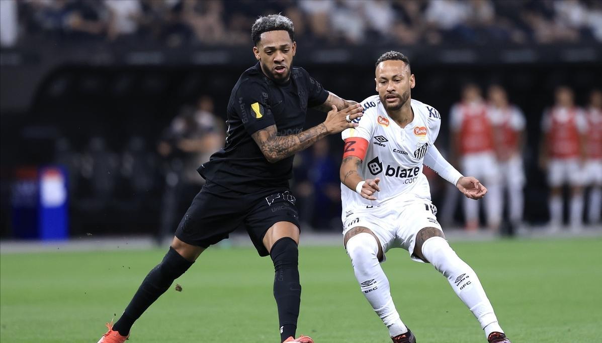 关于桑托斯0比6惨败内马尔痛哭球迷：穿10号球衣却不射门的信息